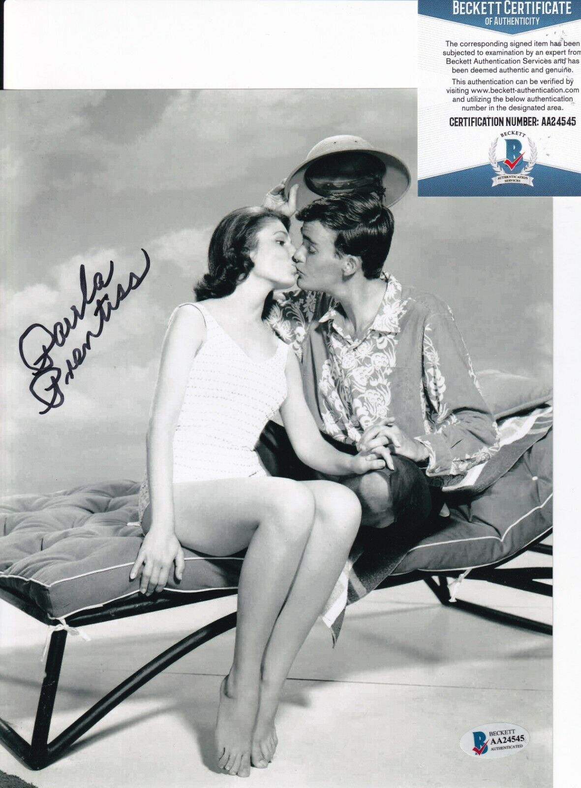 PAULA PRENTISS signed (HE & SHE) Stepford Wives 8X10 Photo Poster painting BECKETT BAS AA24545