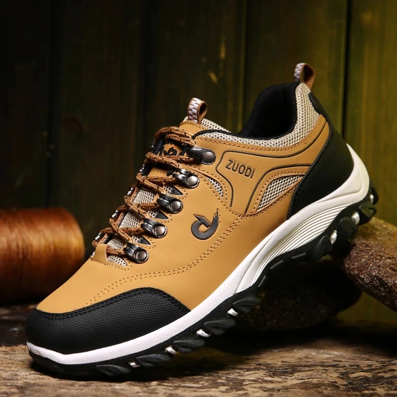 Men's outdoor casual comfortable lightweight shoes 
