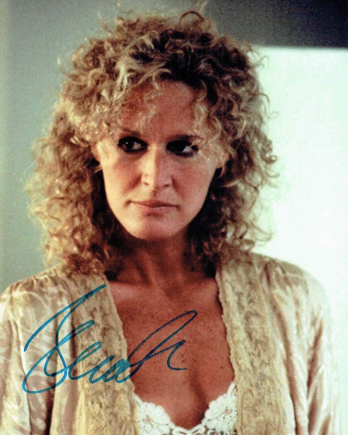 Glenn CLOSE SIGNED Autograph 10x8 Photo Poster painting AFTAL COA Fatal Attraction Film Actress
