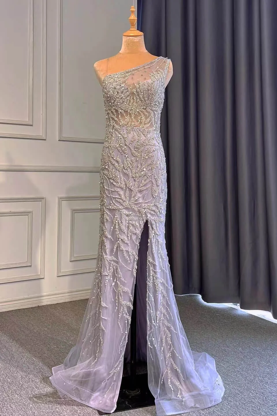 Light Purple Front Split Mermaid Beads One Shoulder Prom Dress With Long Ruffles Appliques ED0173