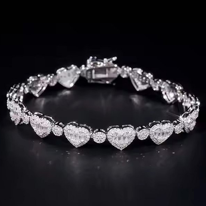 Moissanite 925 Sterling Silver 8.5MM Heart Shape Bracelet