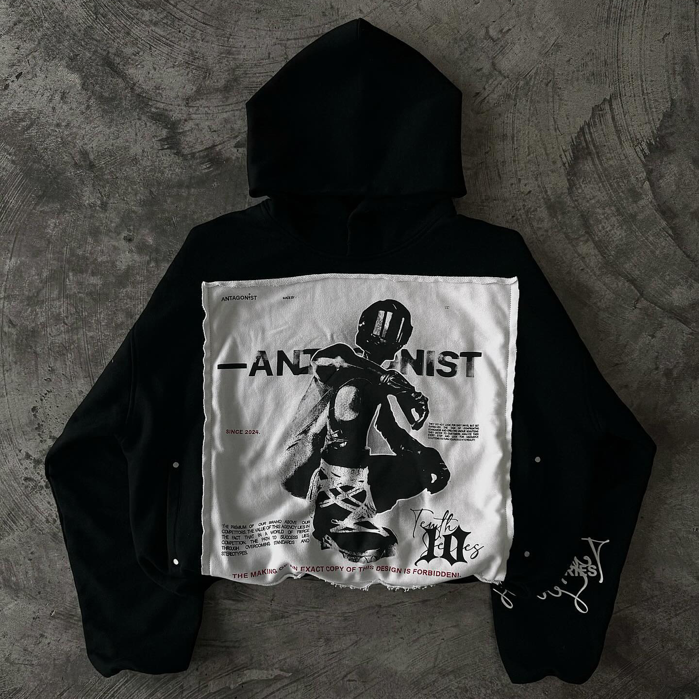 Statement patch retro hoodie