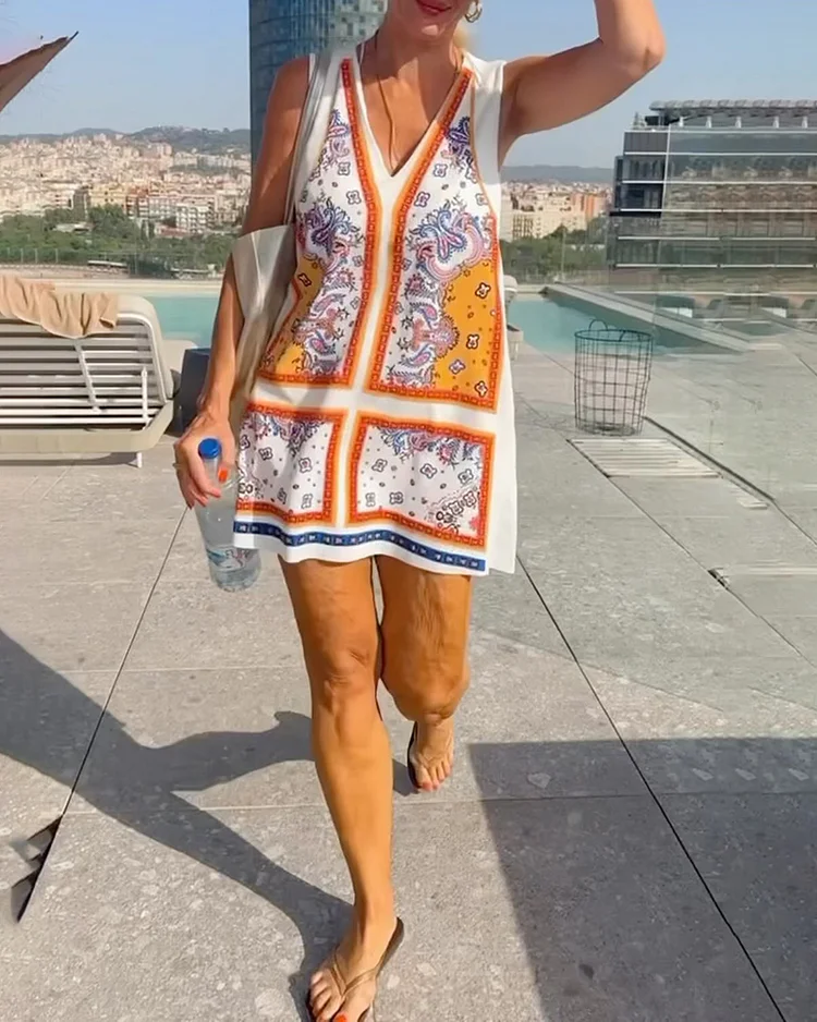 New Sleeveless printed dress