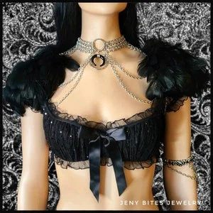 pornhint Pornhint Moon Raven Epaulettes Chain and Feather Shoulder Jewelry