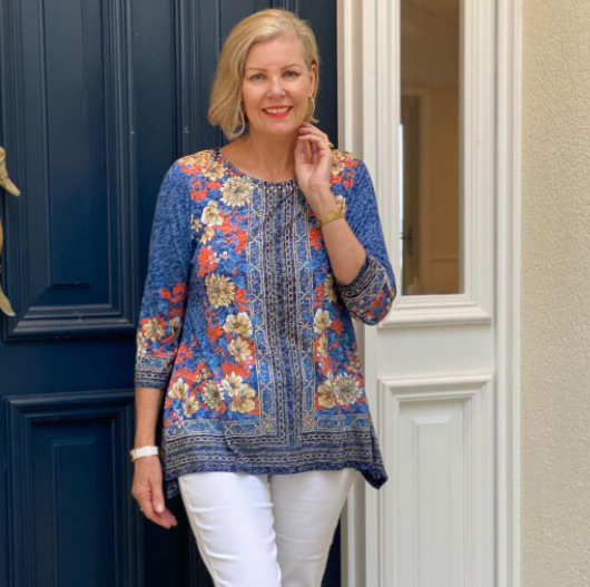 Stylish and Comfortable Dresses for Older Women