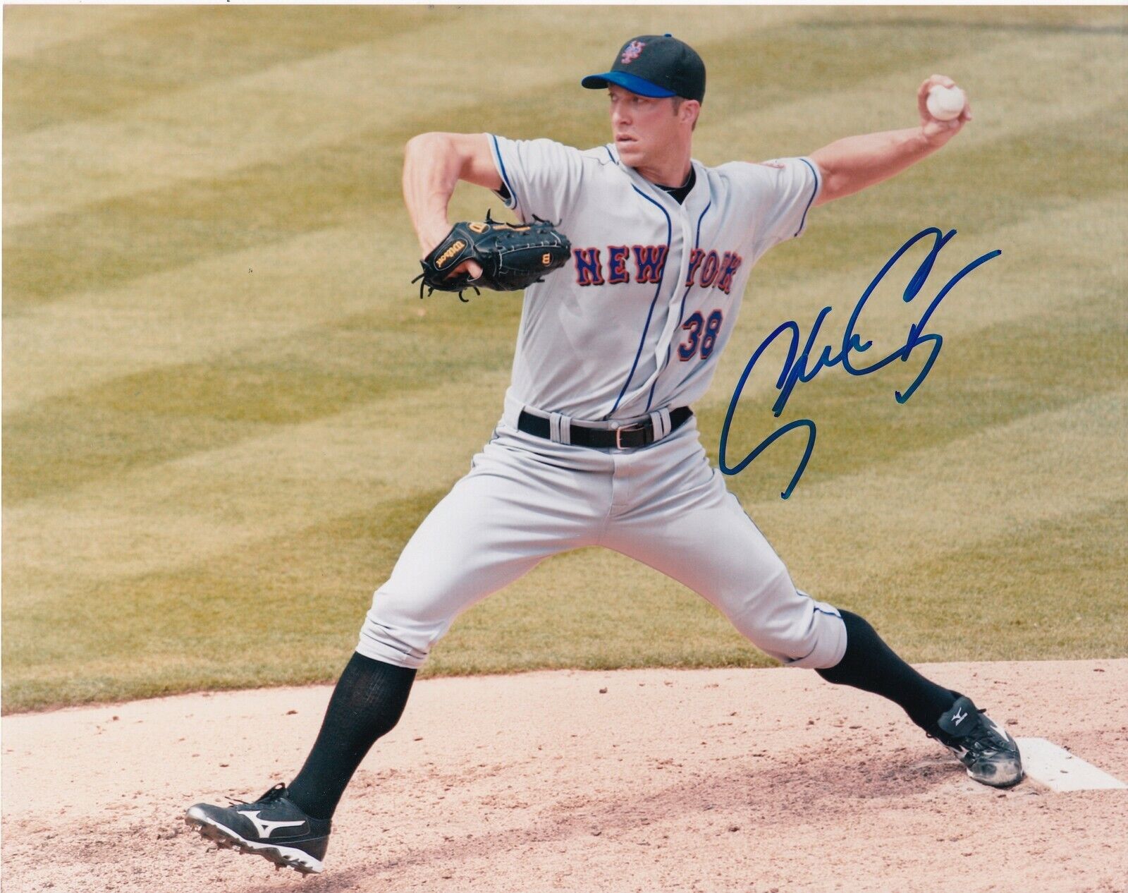 CHRIS CAPUANO NEW YORK METS ACTION SIGNED 8x10