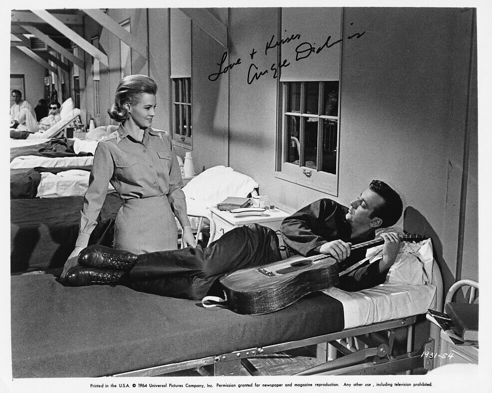 ANGIE DICKINSON hand-signed VINTAGE '64 STUDIO 8x10 lifetime coa CAPT NEWMAN MD