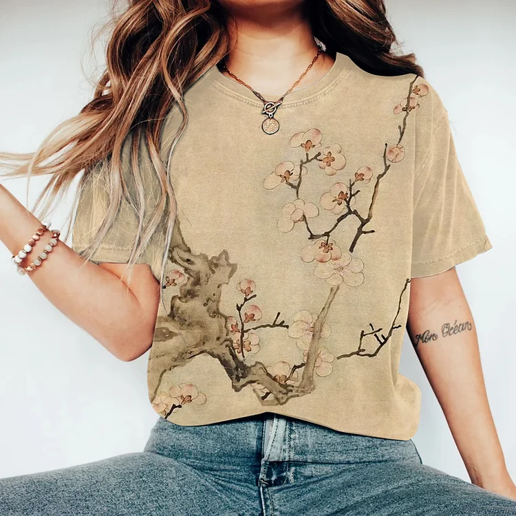 Women Japanese Art Peach Blossom Printed Round Neck T-Shirt