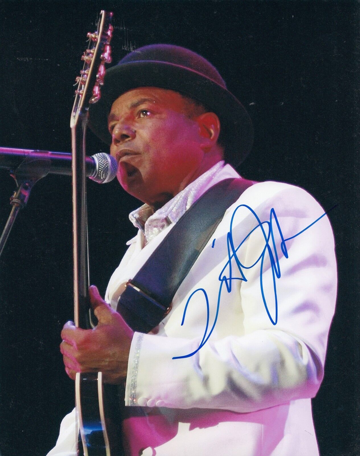 TITO JACKSON signed (MICHAEL JACKSON 5) Music 8X10 Photo Poster painting *MOTOWN* W/COA #1