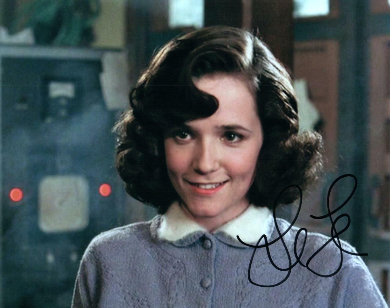 Lea Thompson signed 8x10 Picture nice autographed Photo Poster painting pic with COA