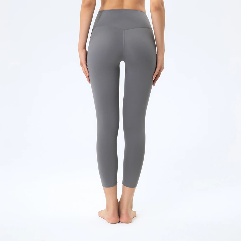 Hergymclothing capri tights with pockets