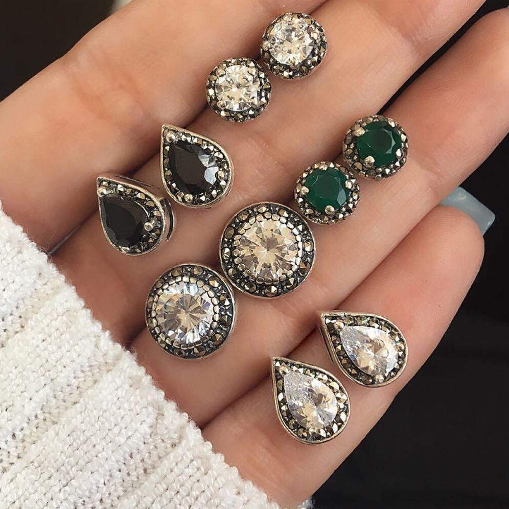 Jewelry-Retro Black Gemstone Earrings !!