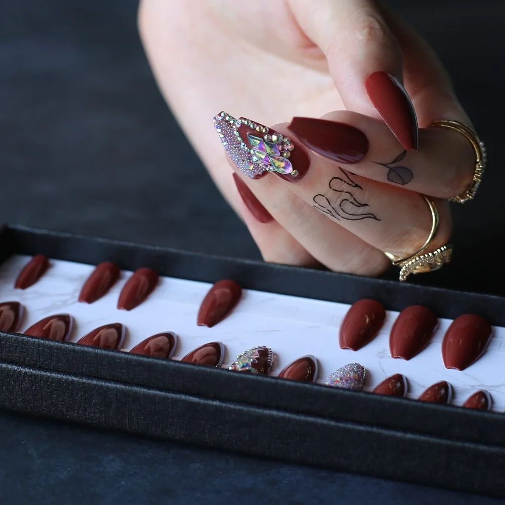 Short Ballet Coffee Advanced crystal design False nails Custom logo box Glossy Coffin Blair Fake nails Dark brown Gel-Nail Inspo