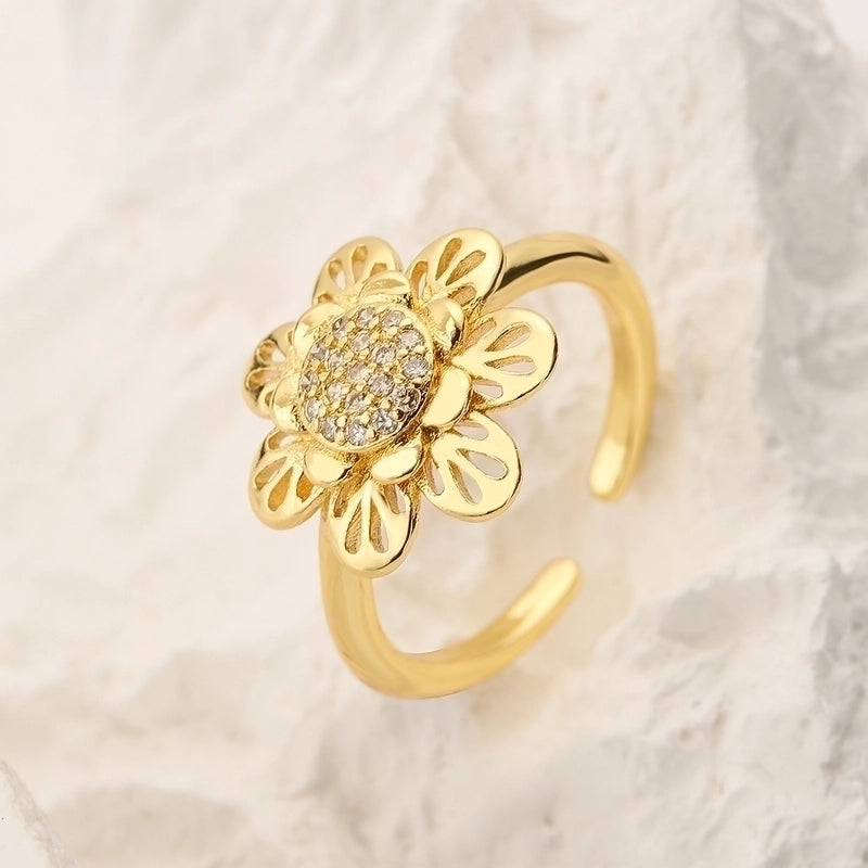 Minimalist Commute Flower Copper 18k Gold Plated Zircon Open Ring In Bulk
