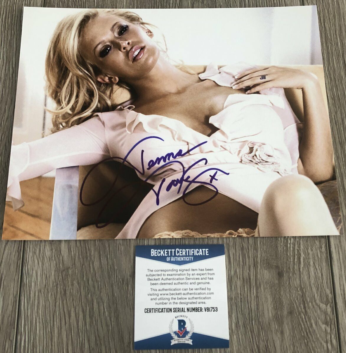 JENNA JAMESON SIGNED AUTOGRAPH 8x10 Photo Poster painting w/ BECKETT BAS COA