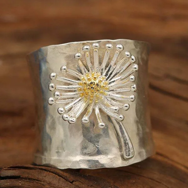 Sterling Silver Blooming Daisy Wide Band Ring