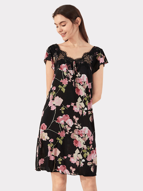 22 MOMME Robe de nuit en soei imprimé floral noir- SOIE PLUS