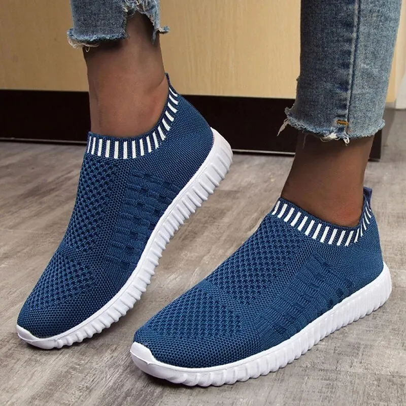 Lucyever breathable mesh sneakers women spring 2021 flat heel plus size 43 soft bottom walking shoes woman knitted loafers flats