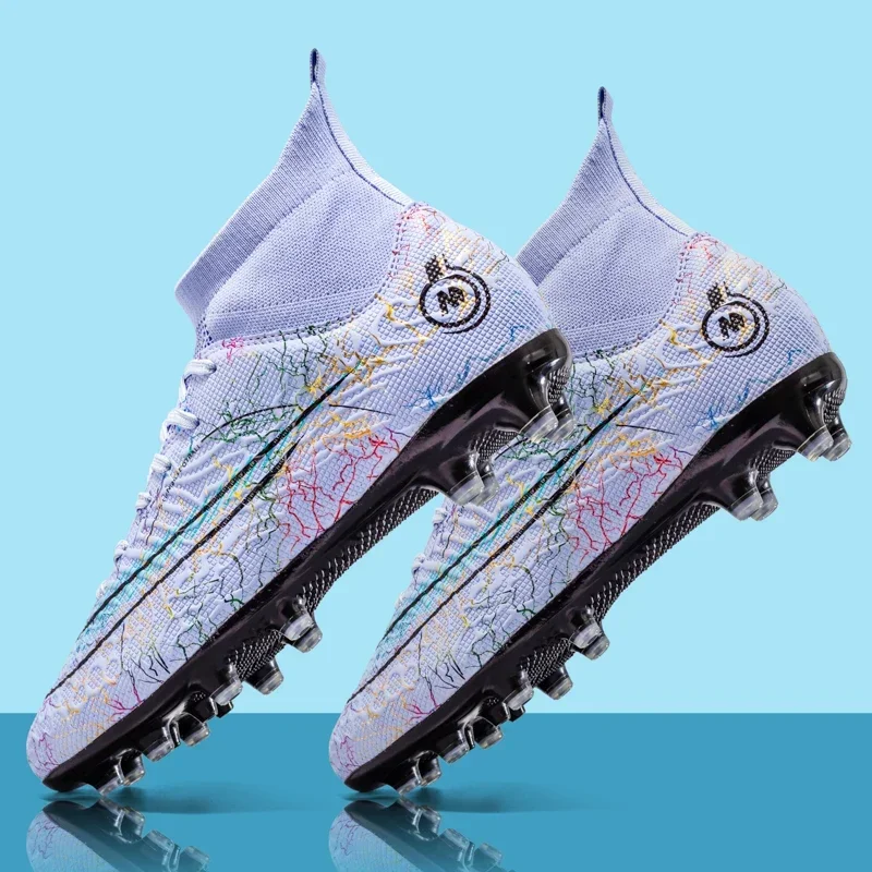 Man  Sports Football Shoes Breathable Outdoor Lightweight Soccer Shoes Male Football Futsal Shoe Sneakers Unisex Soccer Cleats