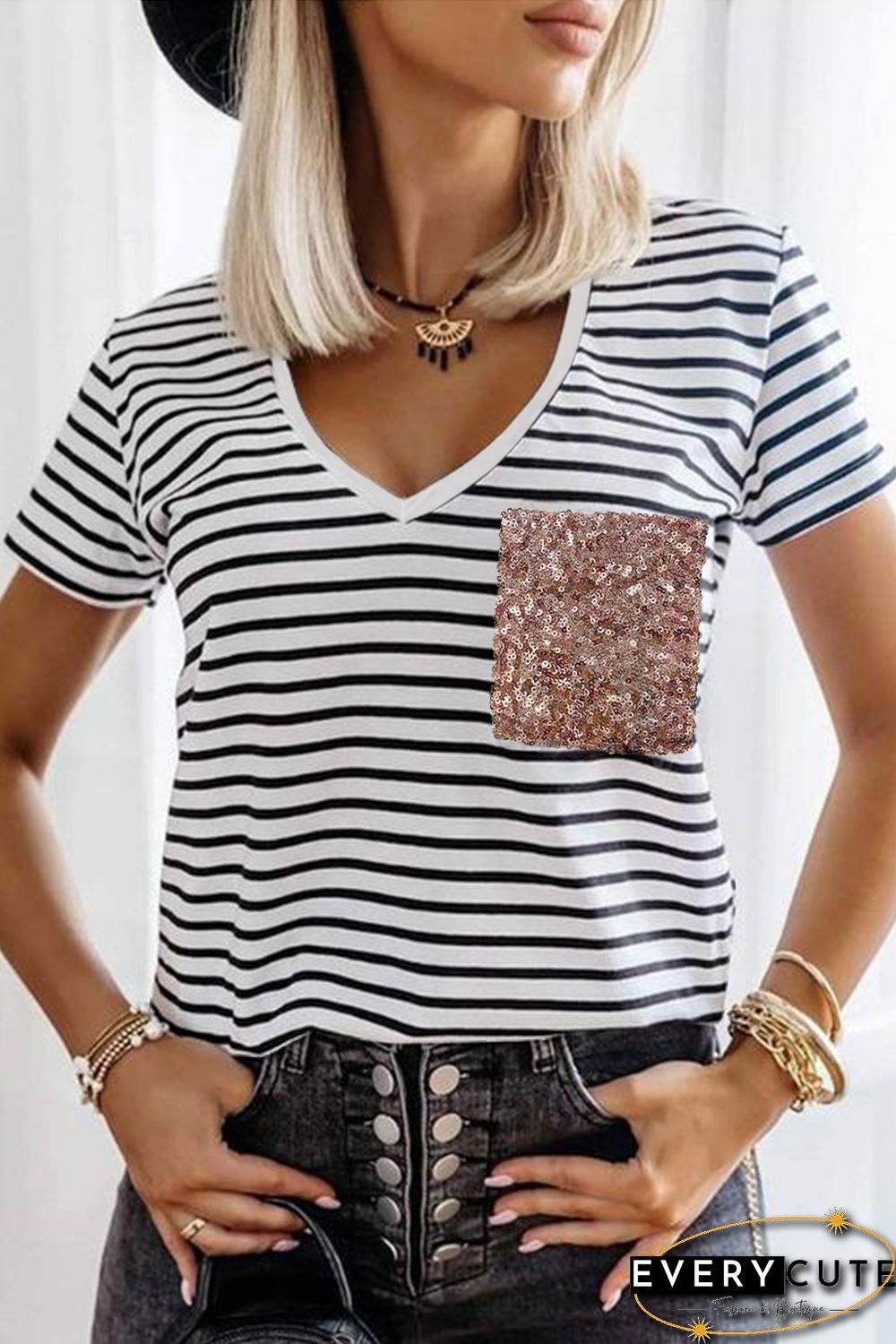 V Neck Striped T-shirt with Patch Pocket