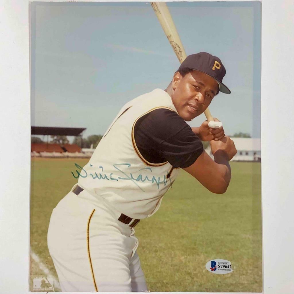 Willie Stargell autograph Pittsburgh Pirates signed 8x10 Photo Poster painting BAS COA Beckett