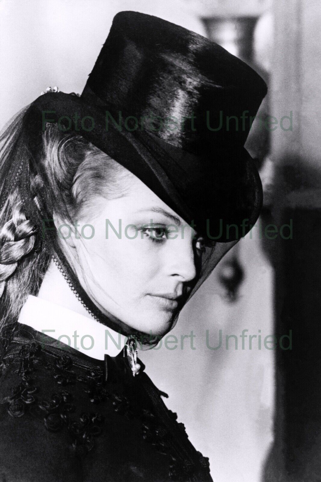 Romy Schneider 10 X 15 CM Photo Poster painting Without Autograph (Star-7