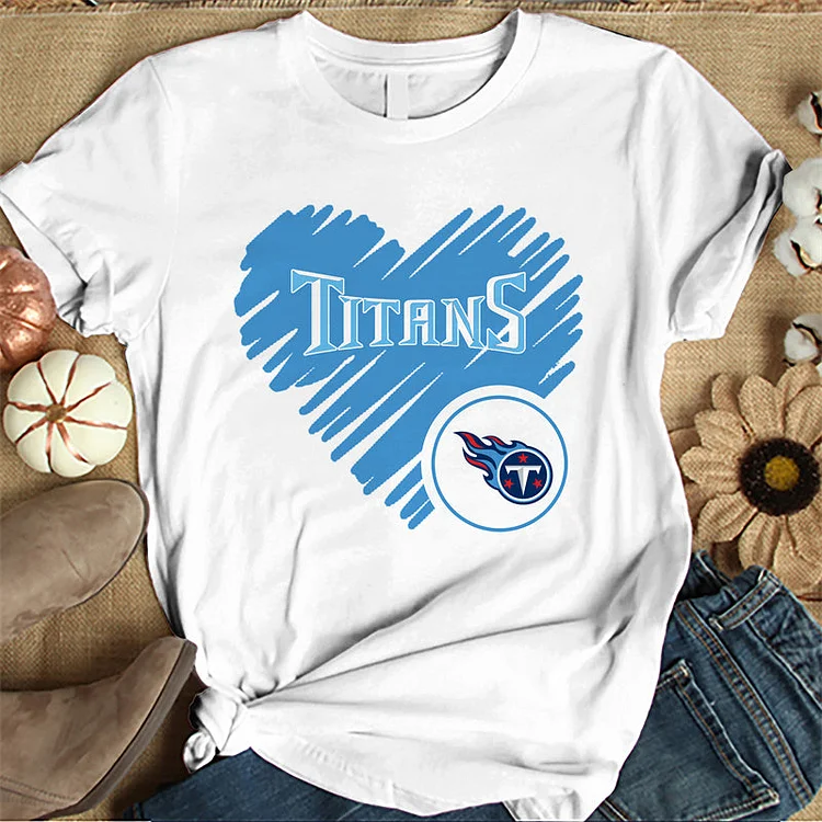 Tennessee Titans  Women's White Relaxed T-Shirt