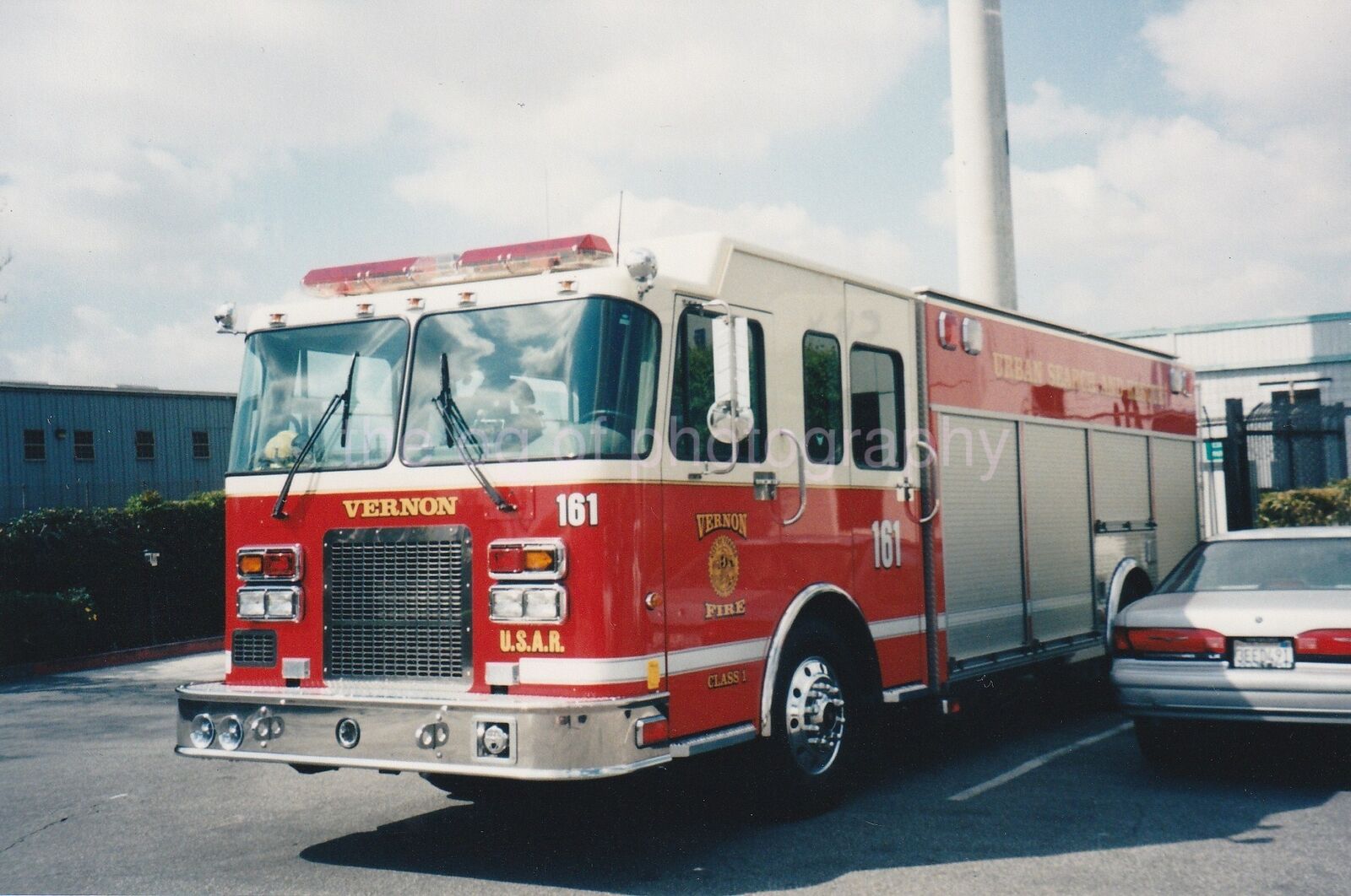 FIRE TRUCK Vernon California FOUND Photo Poster painting ColorOriginal 810 31 A