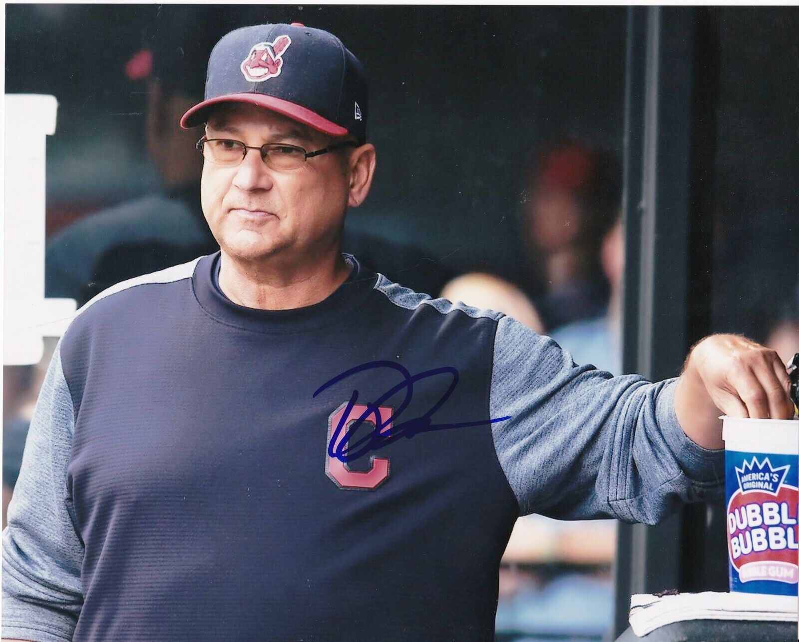 TERRY FRANCONA CLEVELAND INDIANS ACTION SIGNED 8x10