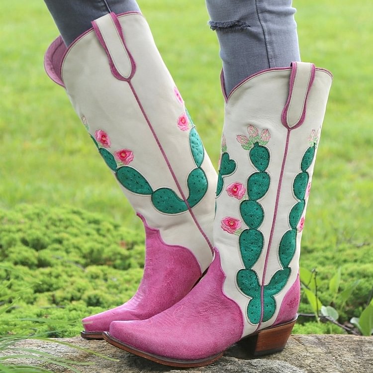 Slip-On Thread Western Boots