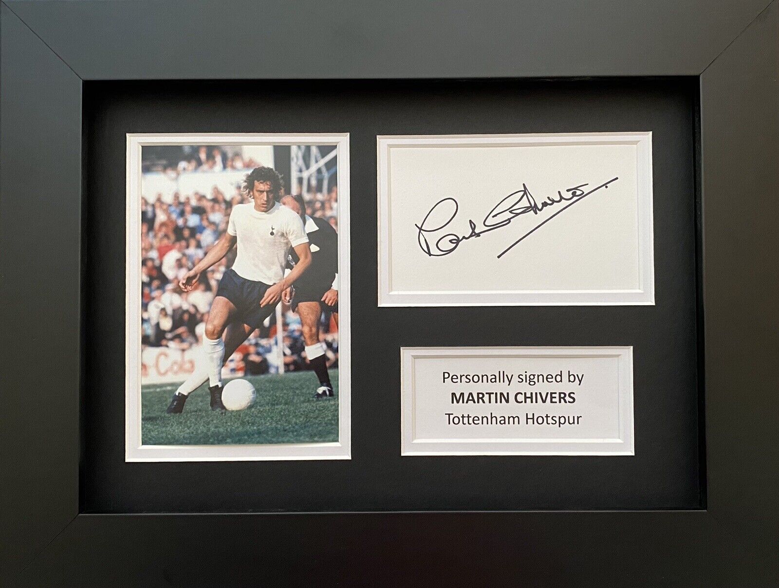 Martin Chivers Hand Signed White Card In A4 Tottenham Hotspur Frame Display