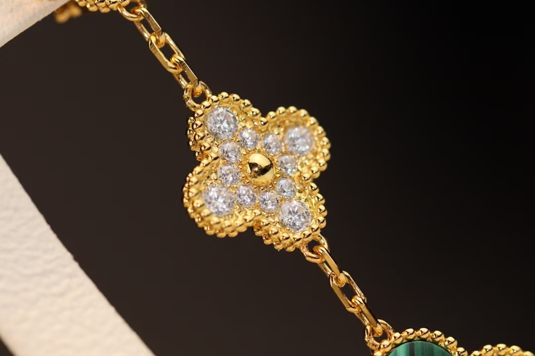 Buy replica Van Cleef & Arpels Magic Alhambra Earrings 3 Motifs and replica jewelry from PICKS Jewelry