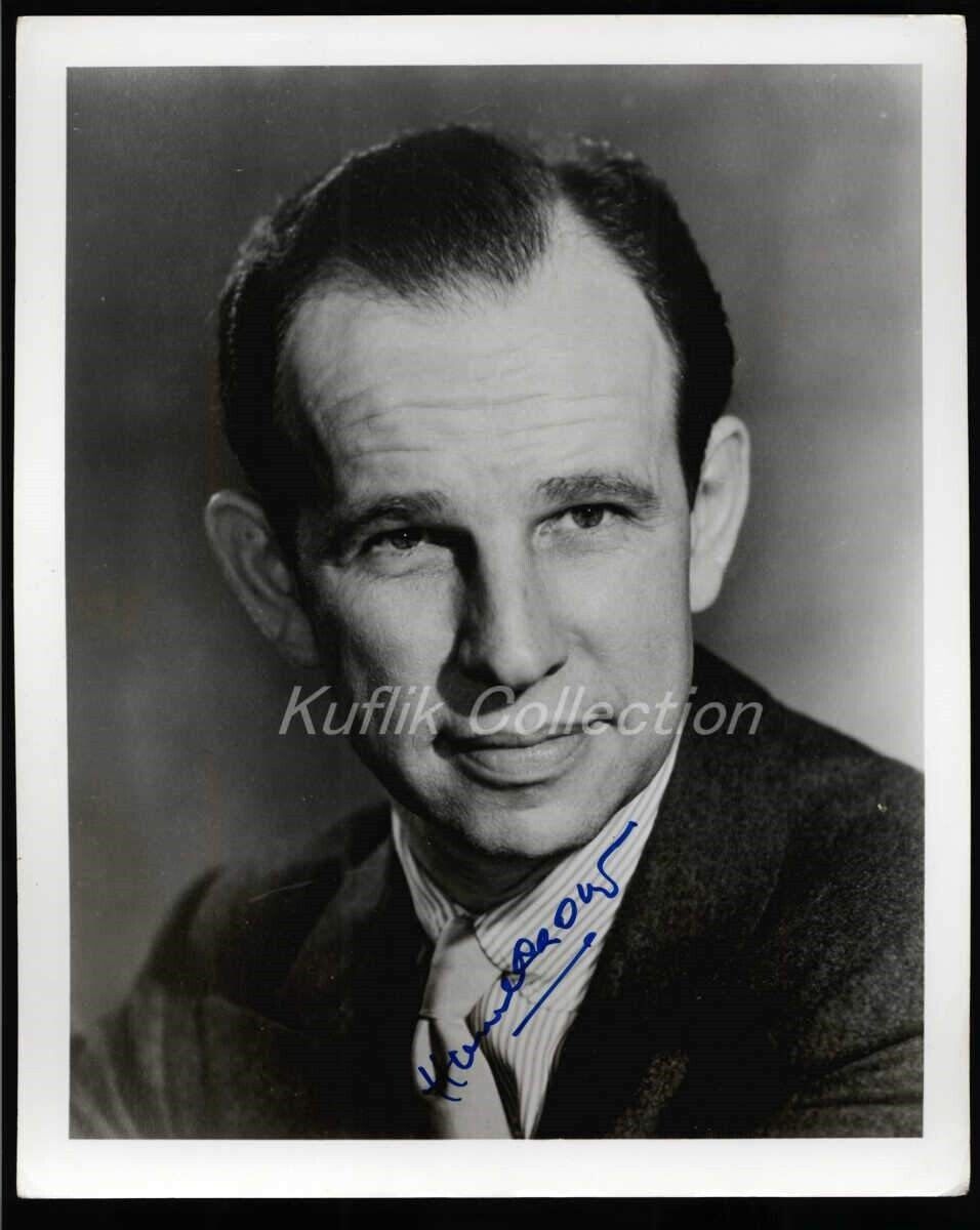 Hume Cronyn - Signed Vintage Celebrity Autograph Photo Poster painting - Cocoon