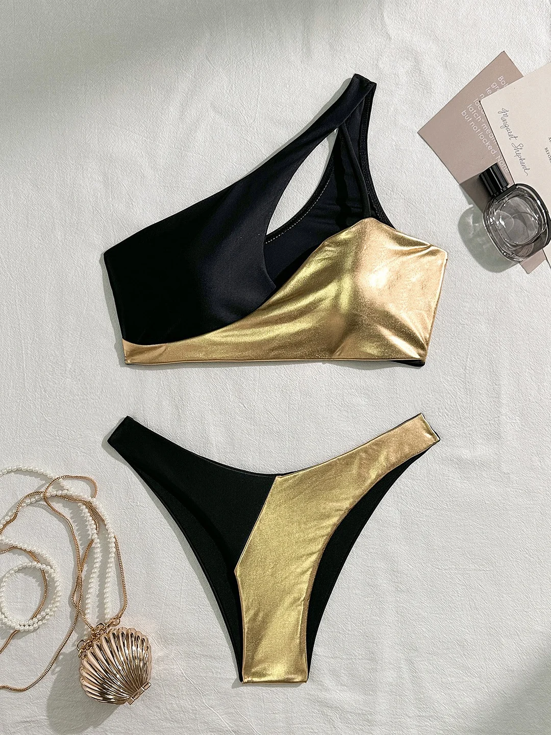Churchf 2024 New Sexy Split Splicing Hot Hot Swimsuit Swimsuit Bikini Bikini