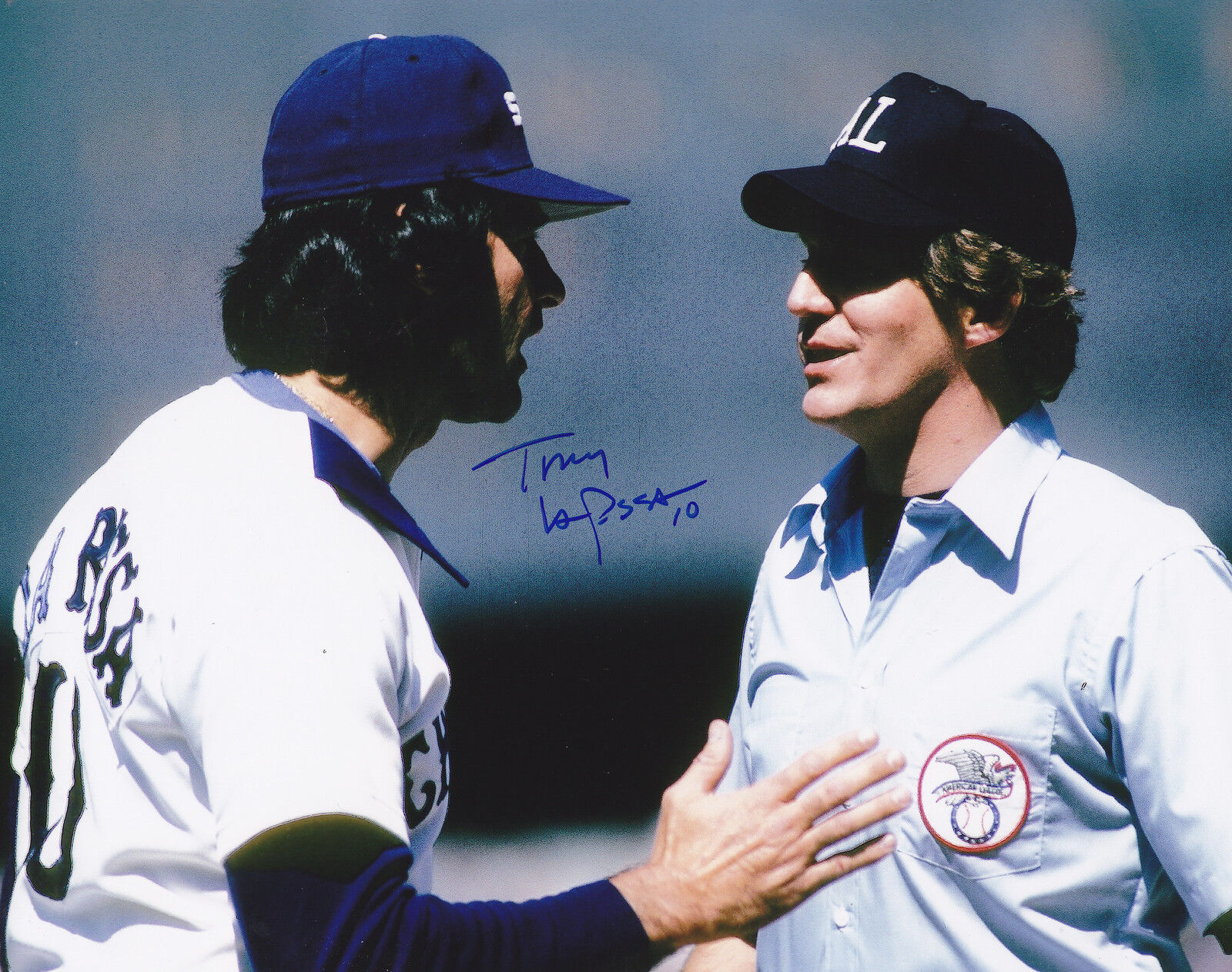 TONY LARUSSA CHICAGO WHITE SOX ACTION SIGNED 8x10