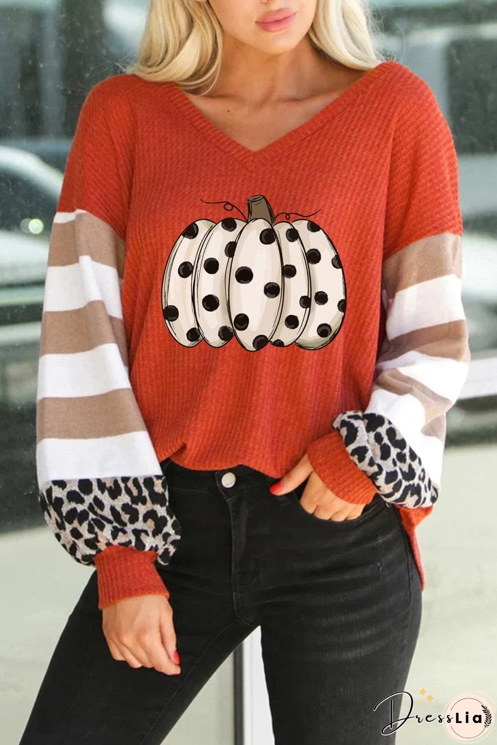 Polka Dot Pumpkin Graphic Lantern Sleeve V-Neck Top