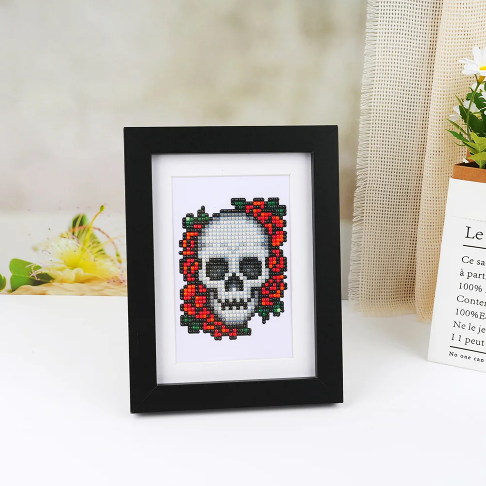 16pcs Demon DIY Mini Partial Round Diamond Painting Set Desktop Decor No Frame(12*17cm)