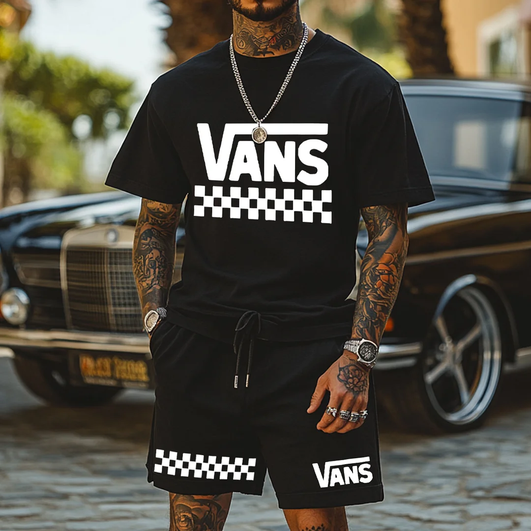  Classic Streetwear T-Shirt and Shorts Set for Men