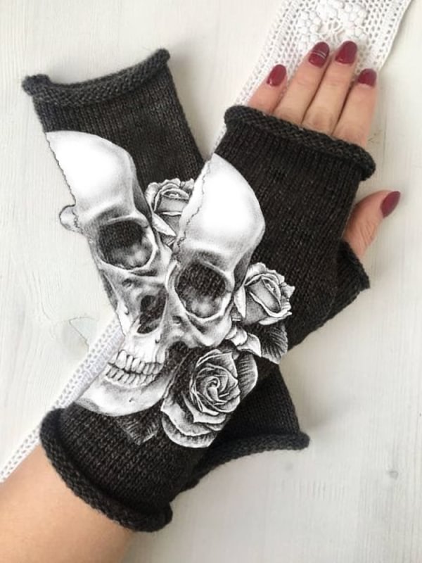 Punk skull print warm gloves