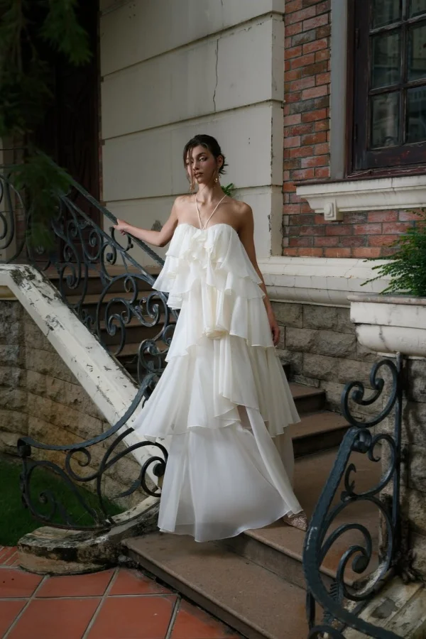 Statement Lvory Sleeveless Multi-Layered Ruffles Halter Strap Chiffon Prom Dress YK0146