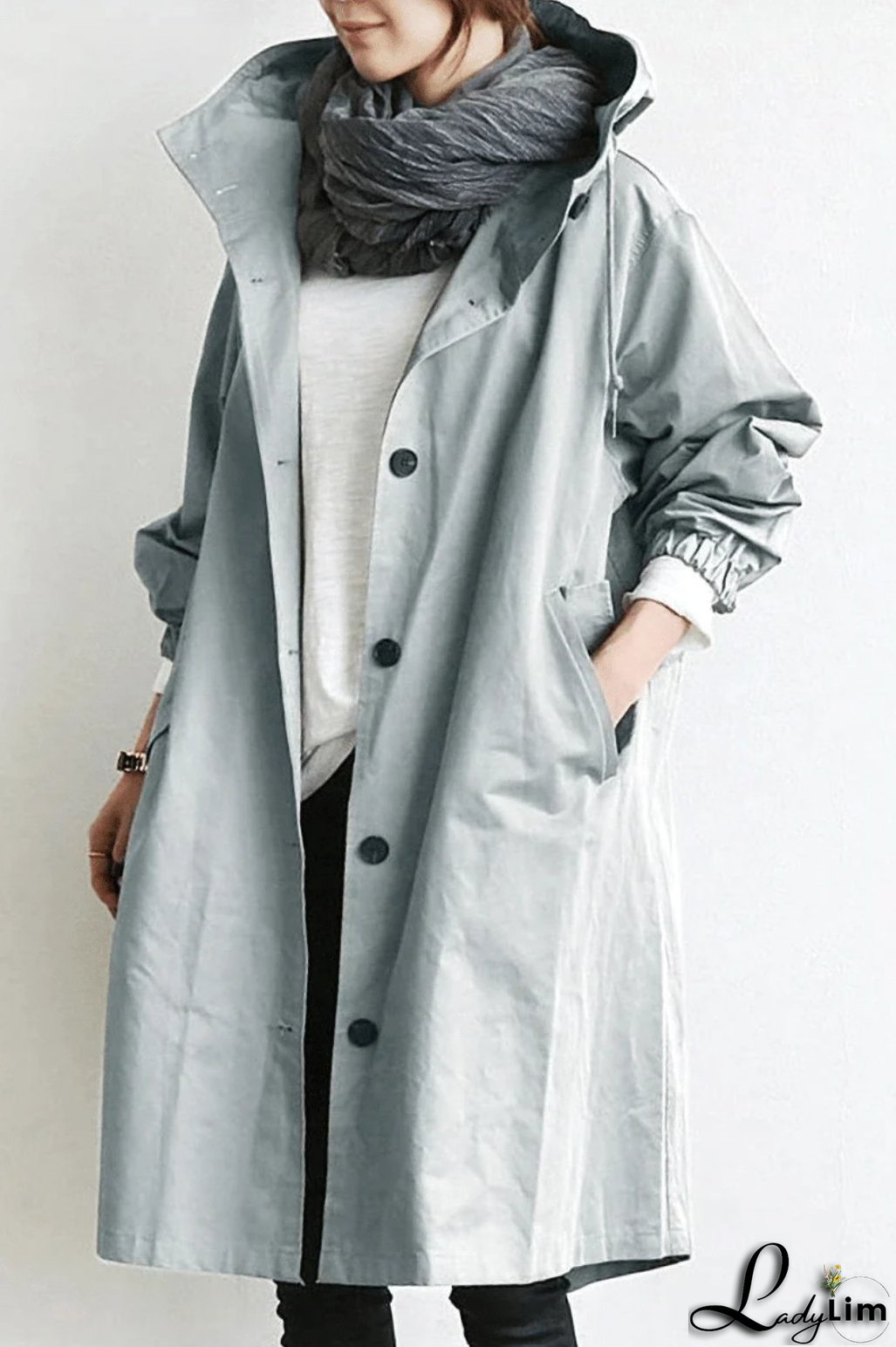 Fashionable and Minimalist general garment