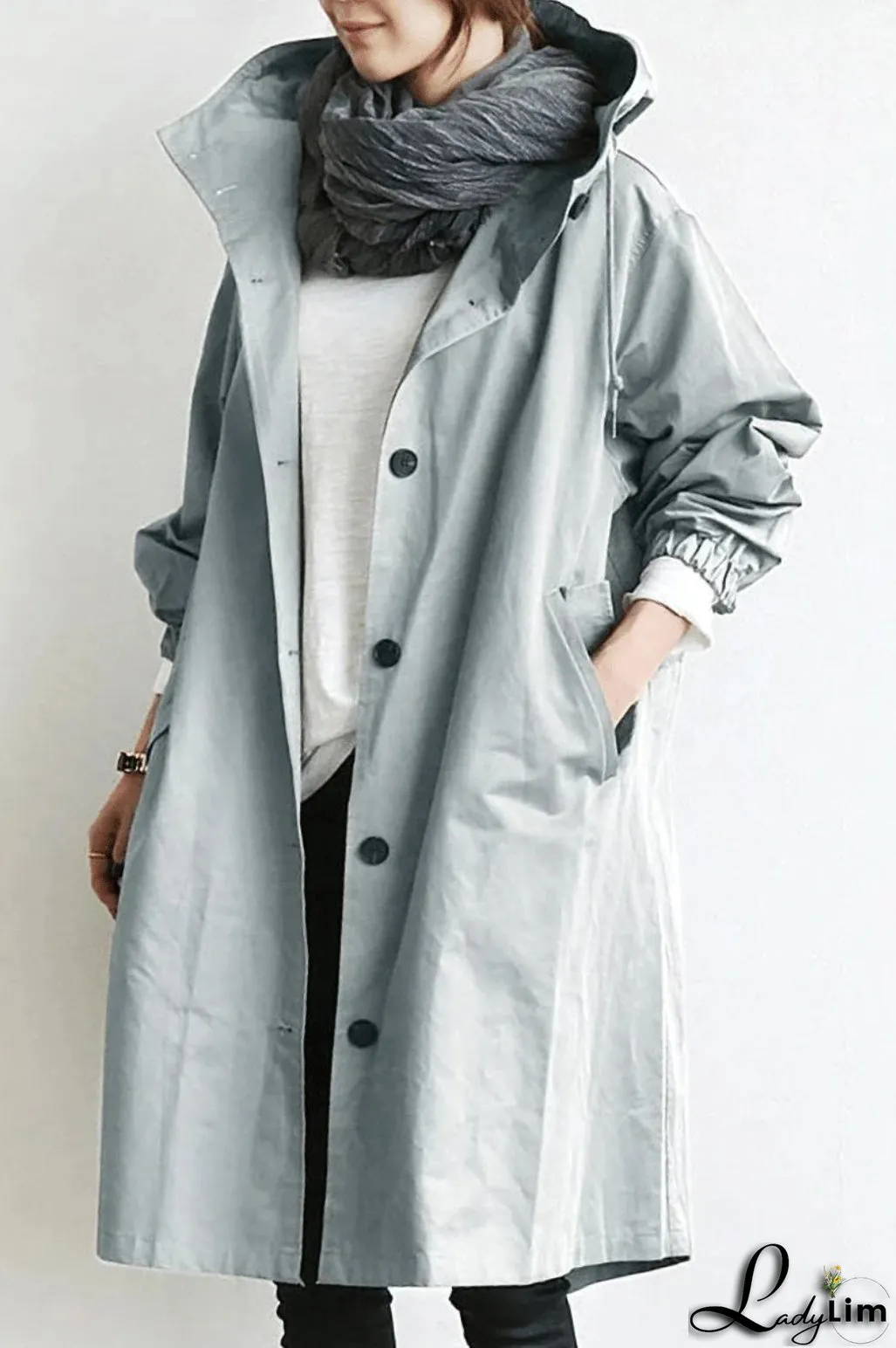Fashionable and Minimalist general garment