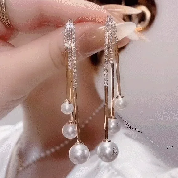 🔥 Summer Promotion 49% OFF 🔥Fashion Diamond Ball Tassel Earrings