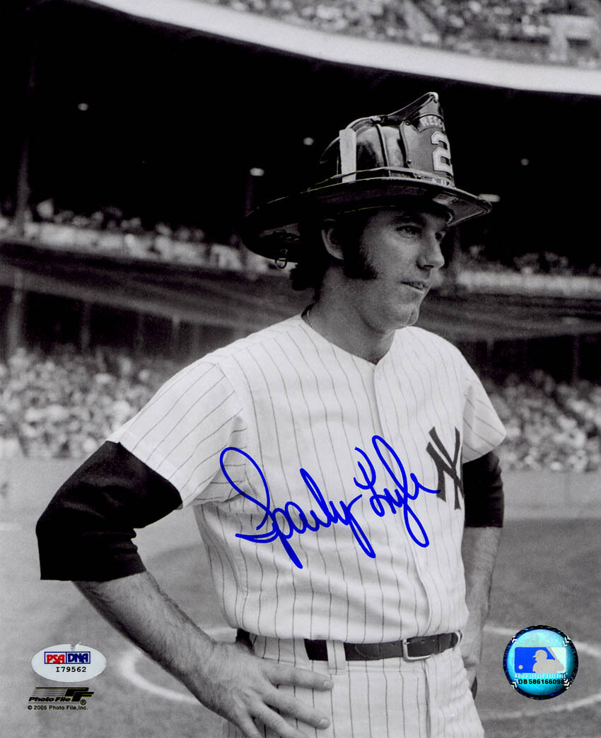 Sparky Lyle SIGNED 8x10 Photo Poster painting New York Yankees PSA/DNA AUTOGRAPHED