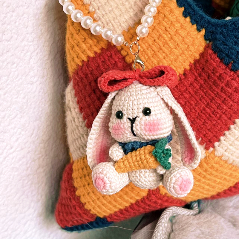 Vintage Granny Square Bunny DIY Crochet Kit - Charming Rabbit Gift