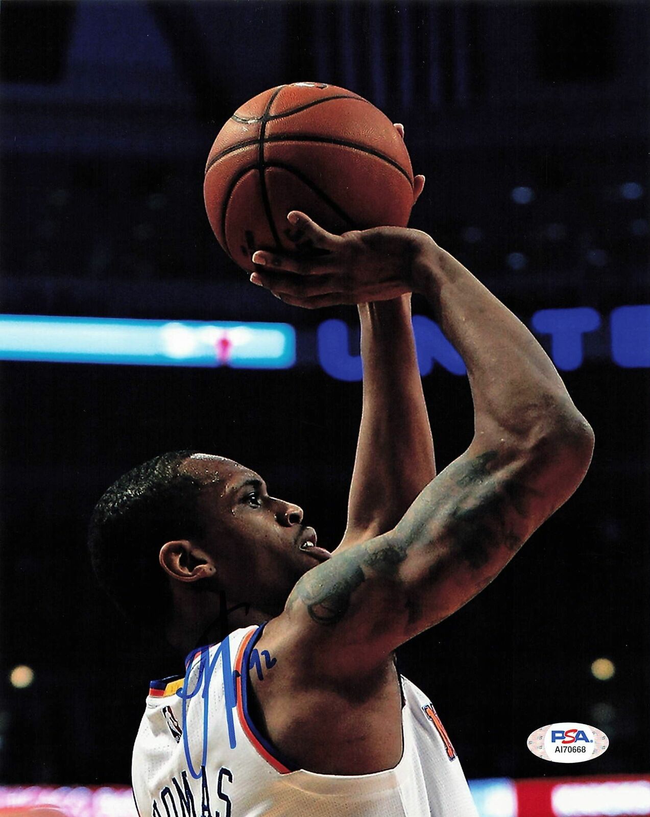 Lance Thomas signed 8x10 Photo Poster painting PSA/DNA New York Knicks Autographed