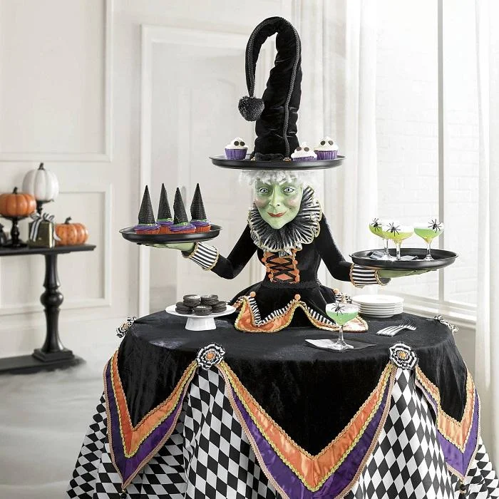 Witch stand display
