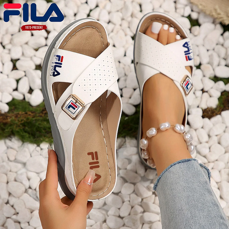 FILA® letné ploché papuče s krížovým dizajnom
