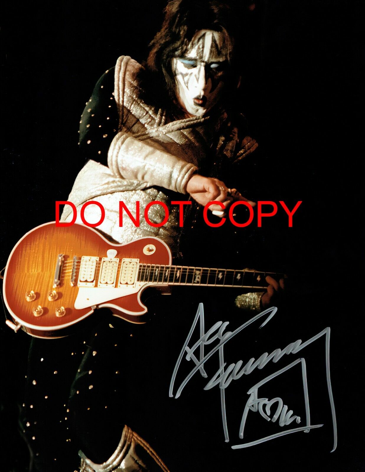 Ace Frehley - Autographed Signed 8 x10 Photo Poster painting (Kiss) Reprint