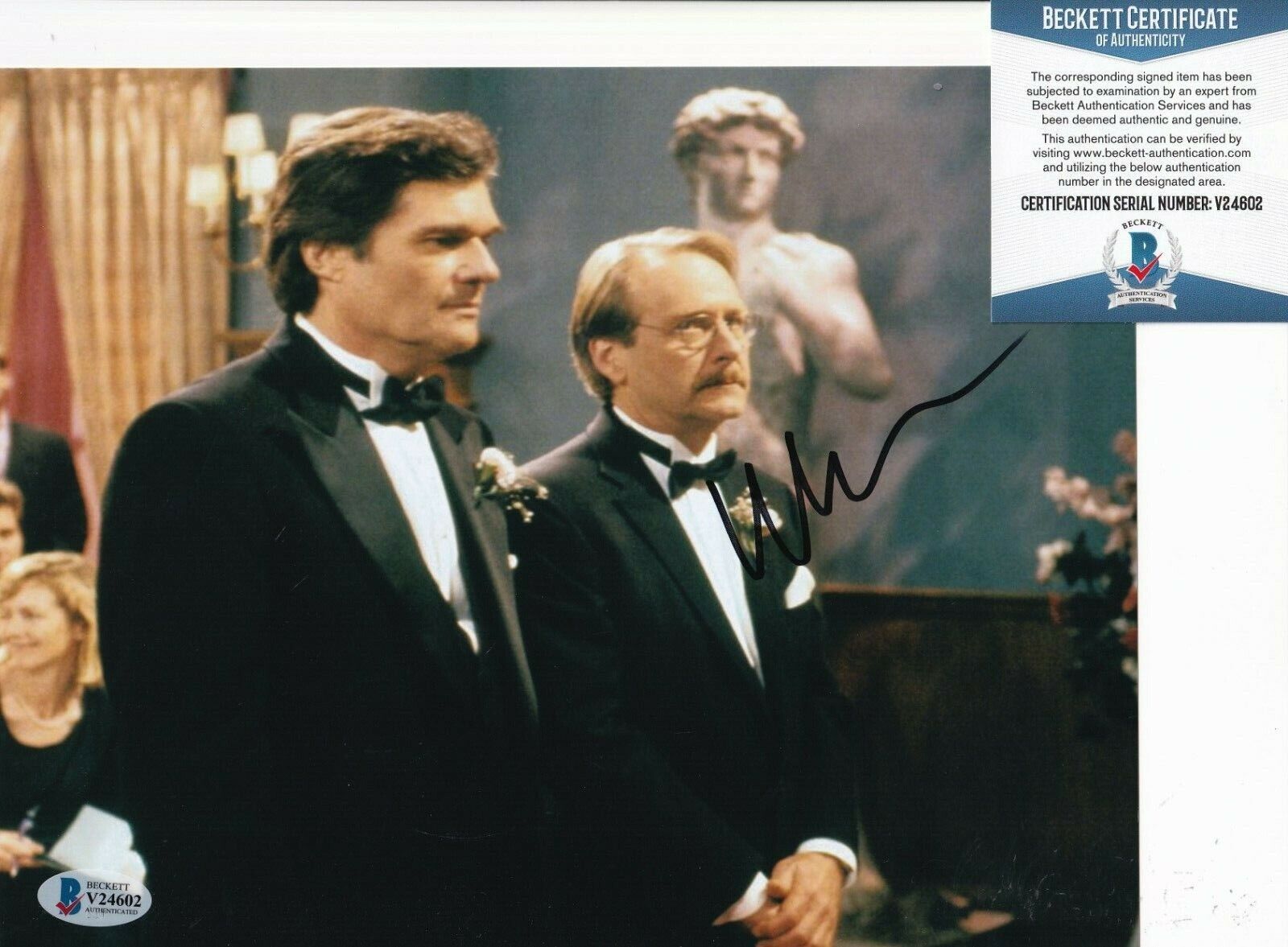 MARTIN MULL signed (ROSEANNE) Leon Carp AUTOGRAPHED 8X10 Photo Poster painting BECKETT V24602